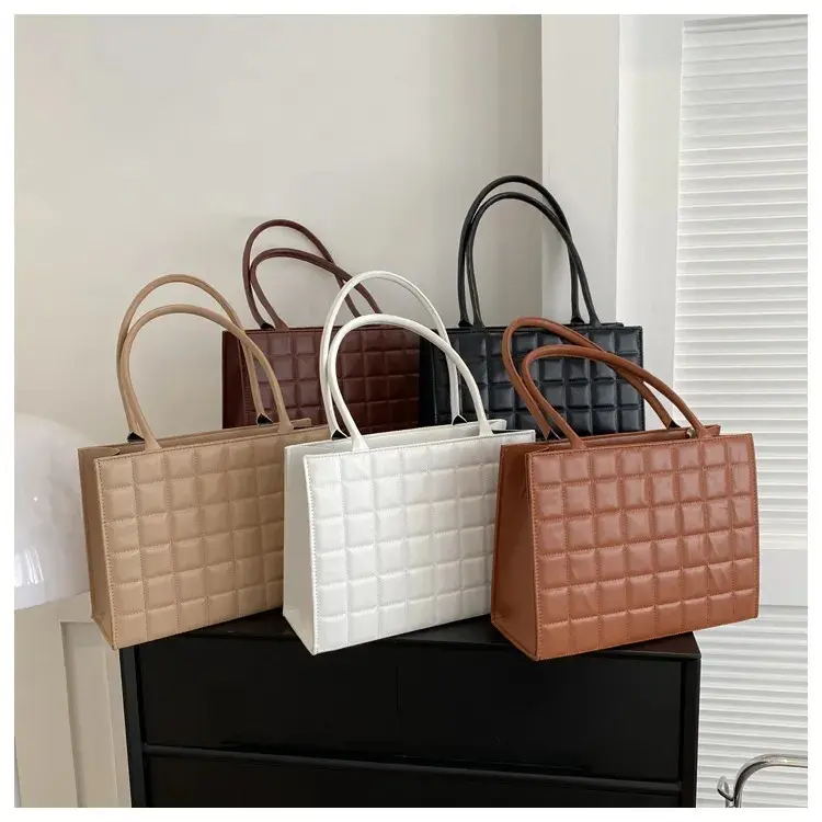Fashion Handbags for Fall 2025 Styles, Trends, and Smart Shopping