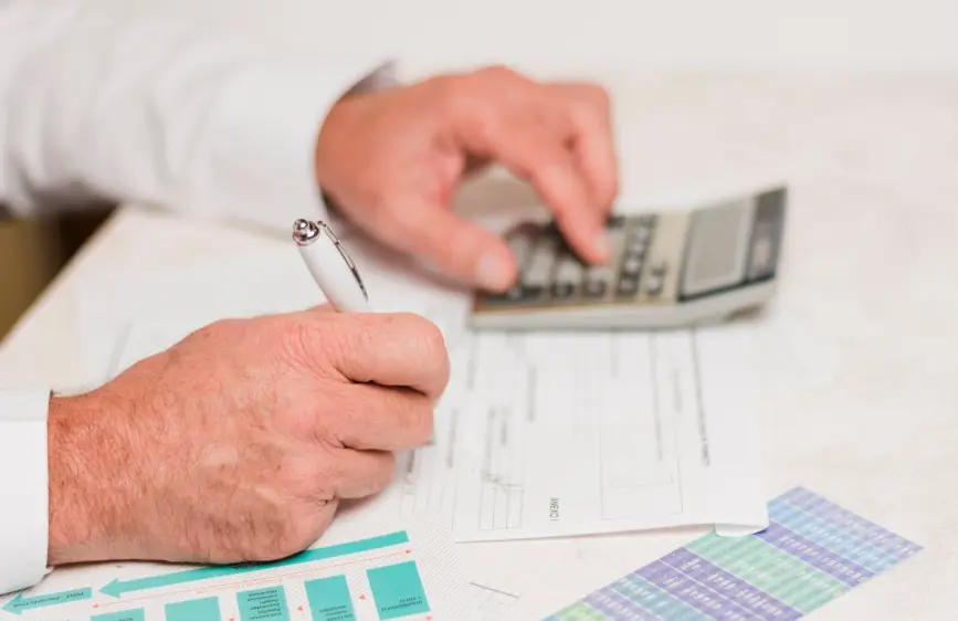 The Domino Effect of One Unpaid Invoice on an Entire Supply Chain