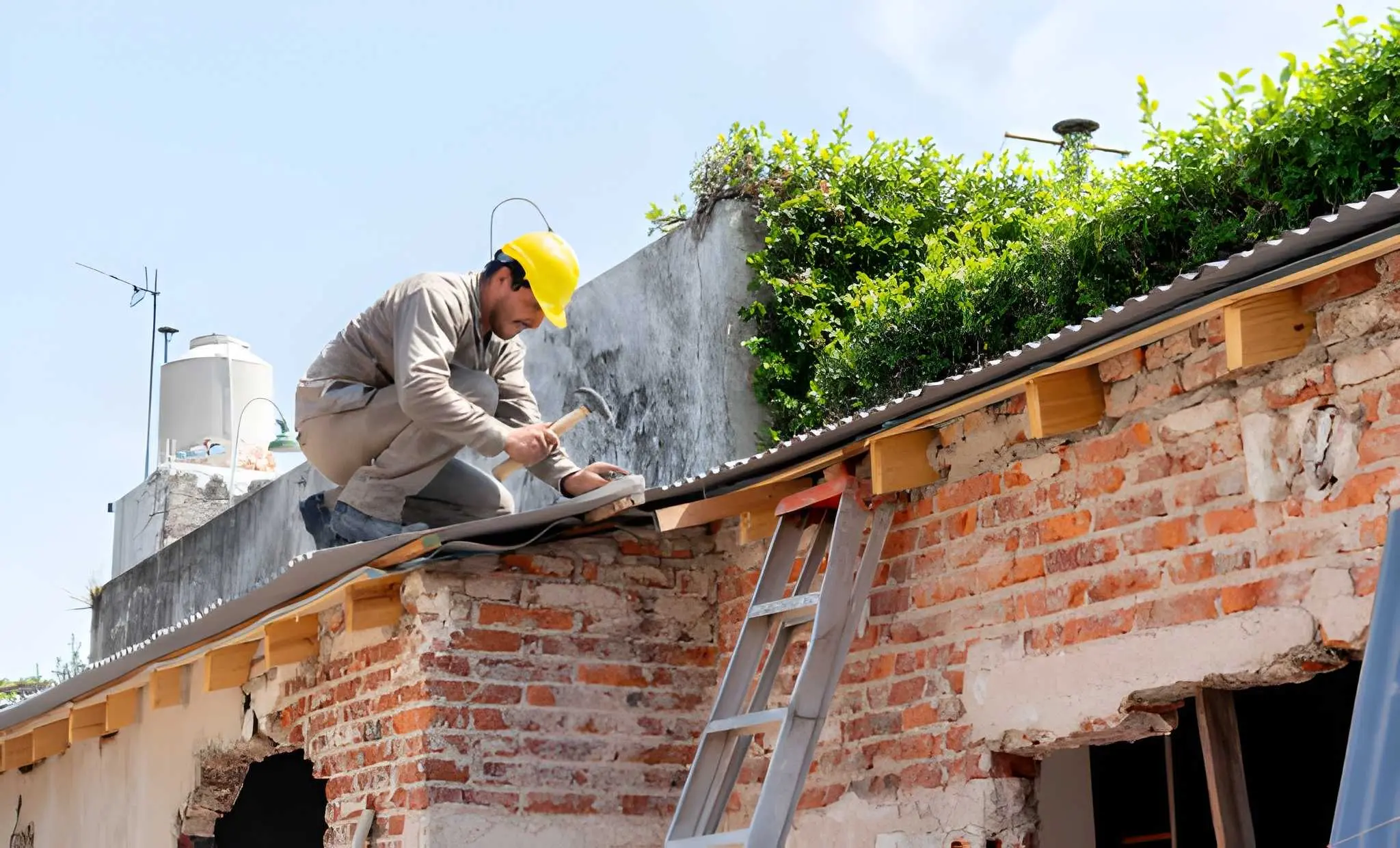 Smart Approaches to Preventing Costly Roof Repairs